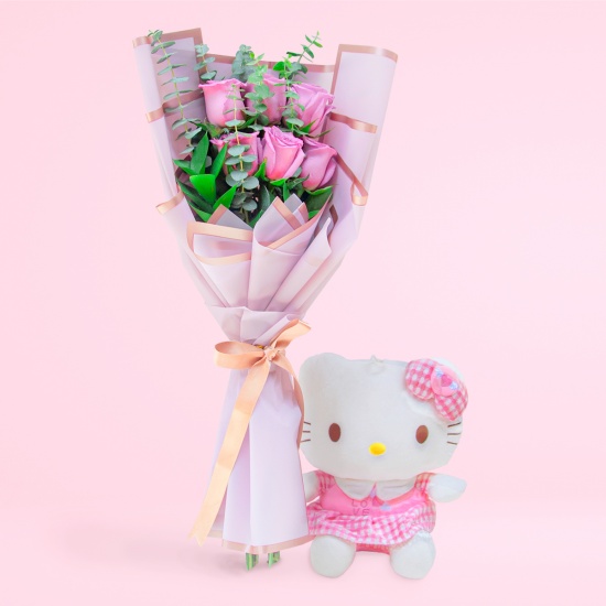 Kitty y sus Rosas lilas Mágicas