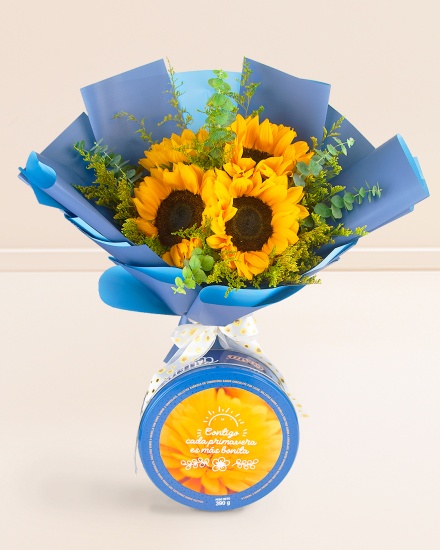 Ramo de Girasoles Radiantes + Galletas 